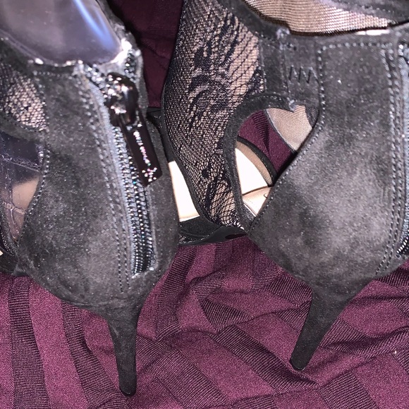 Open Toe Lace Booties by Jessica Simpson! - Picture 4 of 4